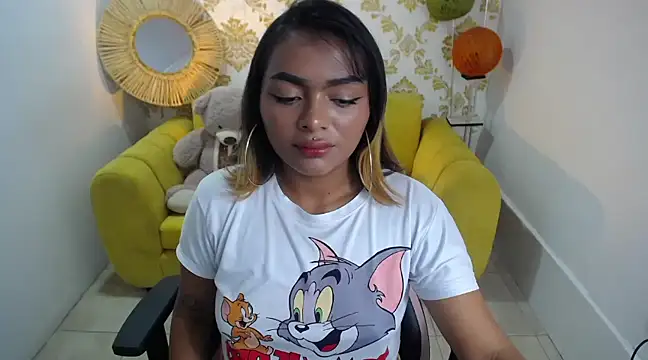 madelein m online show from 1, 3, 2025