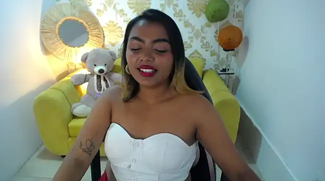 madelein m online show from 7, 3, 2025
