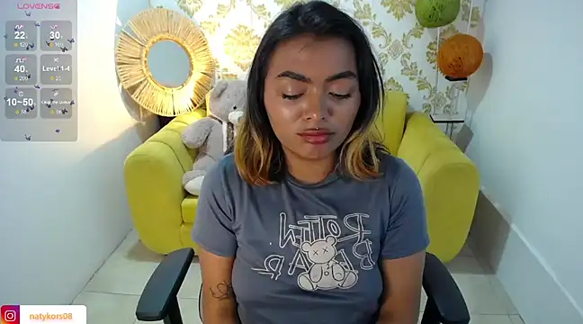 madelein m online show from 5, 3, 2025