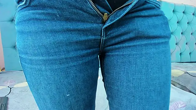 pocahontas pow online show from 27, 3, 2026