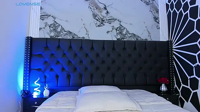 EthaanCox online show from 24, 3, 2026