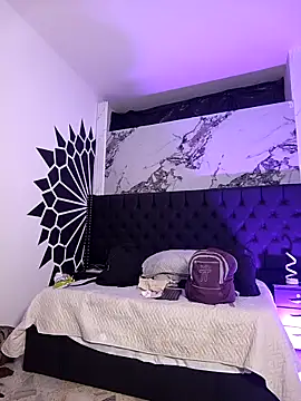 EthaanCox online show from 4, 3, 2026