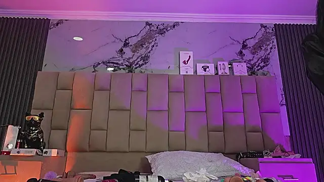 EthaanCox online show from 22, 2, 2026