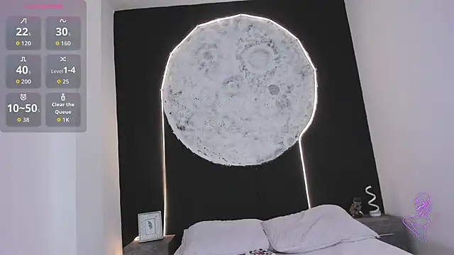 Snapshot of EthaanCox chatting on 13, 11, 2025 EthaanCox online show from 13, 11, 2025