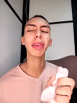 EthaanCox online show from 10, 3, 2026