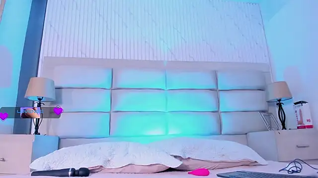 EthaanCox online show from 4, 2, 2026