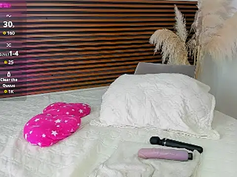 Snapshot of Missangeldust16 chatting on 10, 3, 2025 Missangeldust16 online show from 10, 3, 2025