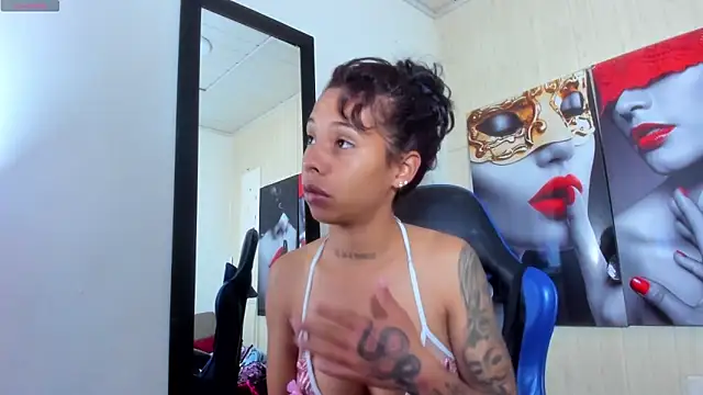 Miss sparkle00 online show from 2, 12, 2025