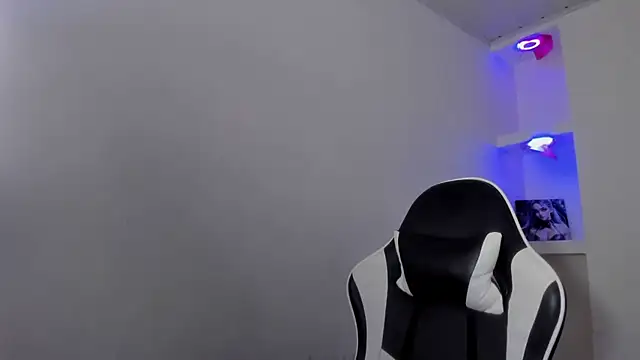 Miss sparkle00 online show from 30, 11, 2025