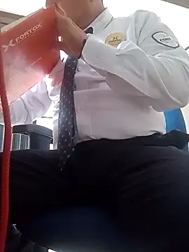 Jinenez online show from 15, 11, 2025