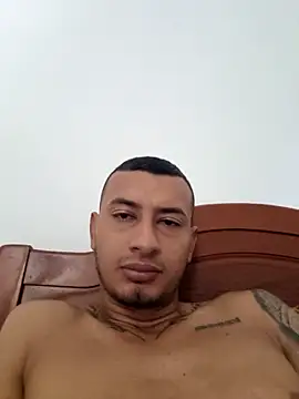 DrakeVega online show from 11, 2, 2025