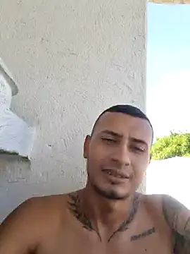 DrakeVega online show from 10, 2, 2025