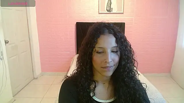 Snapshot of DULCE1609 chatting on 13, 7, 2026 DULCE1609 online show from 13, 7, 2026