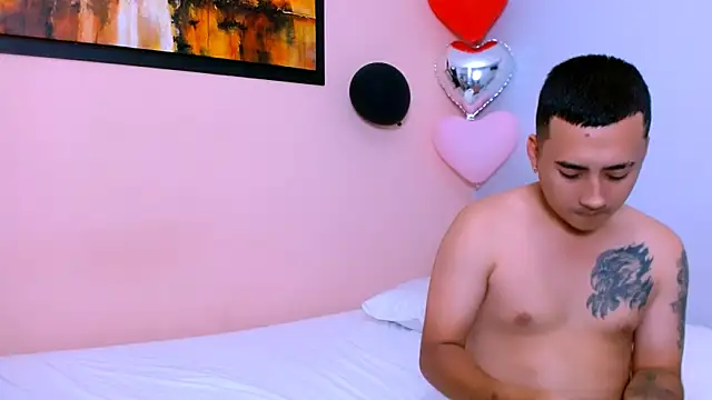 Sunny and Bastian online show from 22, 2, 2025