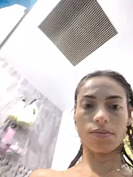 Snapshot of alana_lara chatting on 28, 7, 2026 alana lara online show from 28, 7, 2026