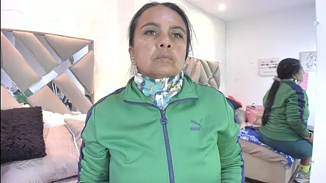 raquell moore online show from 22, 4, 2026