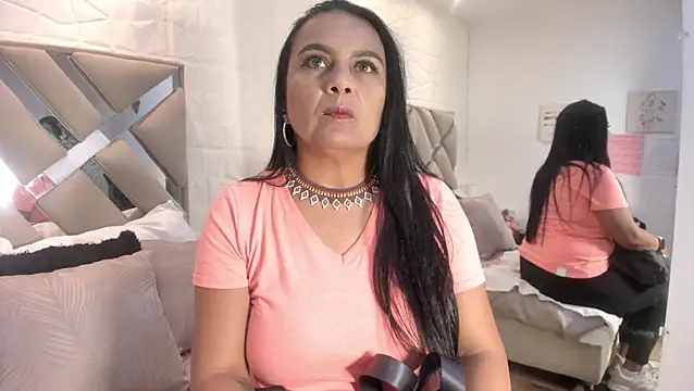 raquell moore online show from 12, 2, 2026