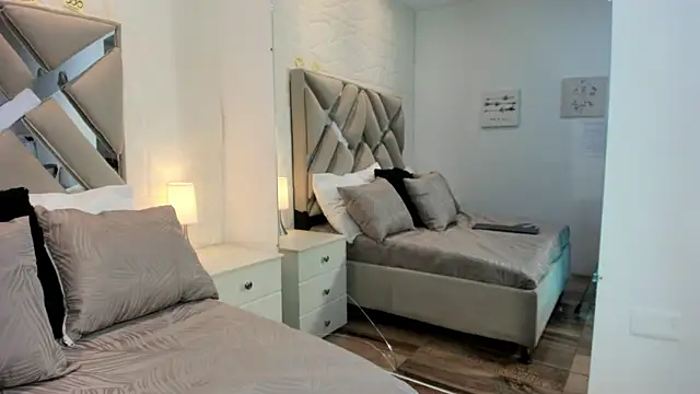 raquell moore online show from 20, 11, 2025