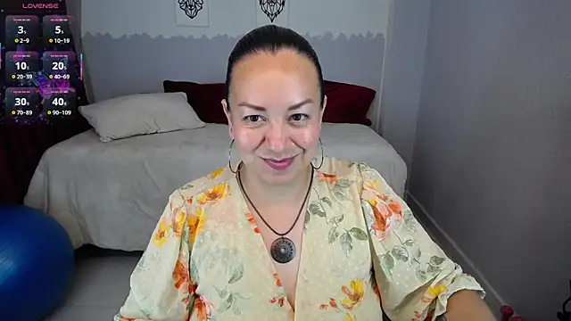 Dalila lust  online show from 11, 3, 2025