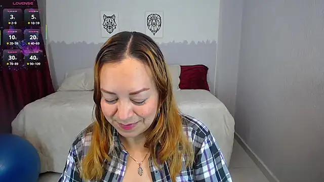 Dalila lust  online show from 27, 2, 2025