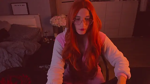 foxy jpg online show from 23, 11, 2025