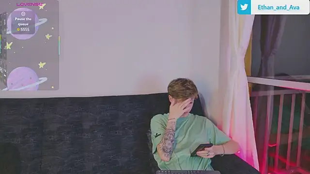 ethan and ava online show from 24, 10, 2025