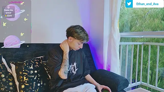 ethan and ava online show from 16, 11, 2025