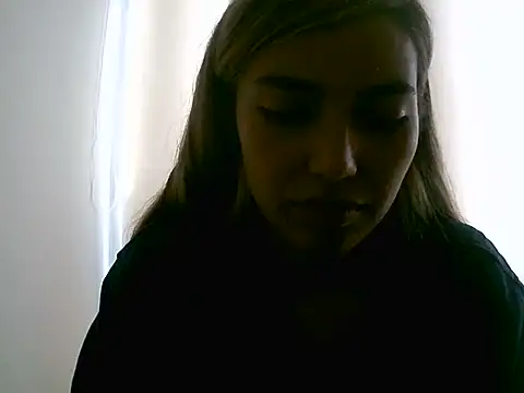VittoriaTaylor online show from 4, 6, 2026