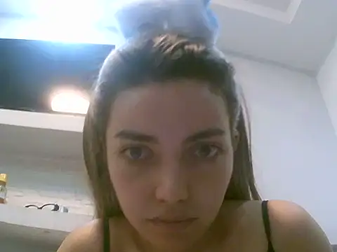 VittoriaTaylor online show from 3, 4, 2026