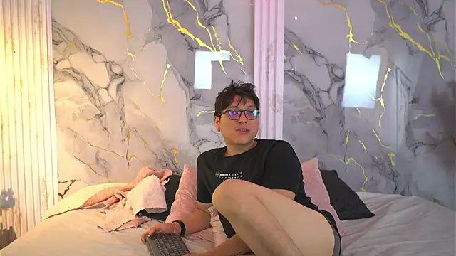 vanilla hot online show from 24, 10, 2025