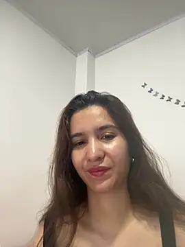 Snapshot of Bella_still chatting on 22, 4, 2026 Bella still online show from 22, 4, 2026