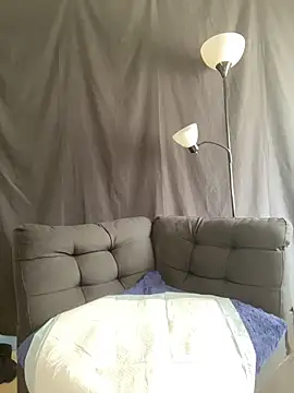 xoxoHotCoCo online show from 9, 4, 2026