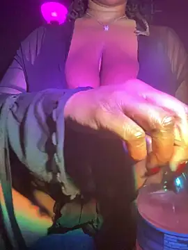 xoxoHotCoCo online show from 19, 2, 2025