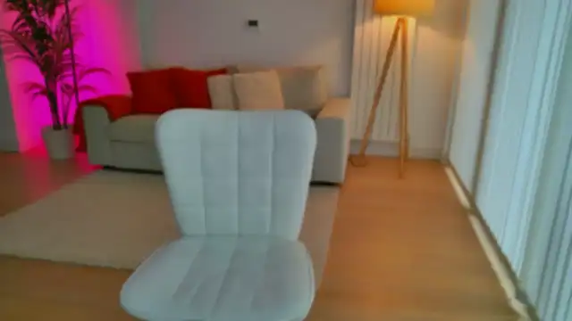 Snapshot of GoddessRoxana chatting on 11, 2, 2026 GoddessRoxana online show from 11, 2, 2026