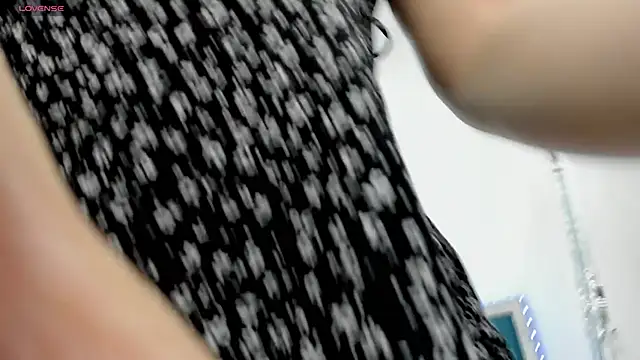 novaaskyy online show from 30, 11, 2025