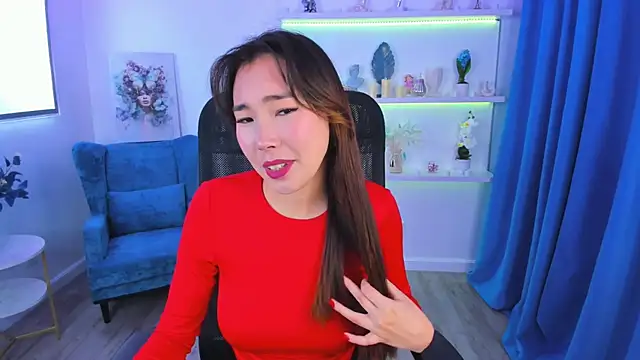 Snapshot of AnnaReyla chatting on 12, 10, 2025 AnnaReyla online show from 12, 10, 2025