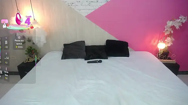 miss honey01 online show from 3, 11, 2025