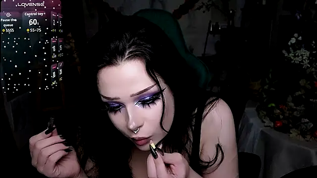 Rouz Farrel online show from 2, 11, 2025