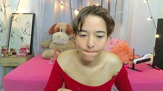 SERAFINA  online show from 25, 10, 2025