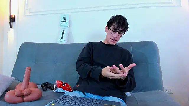 Cum hunters online show from 14, 12, 2025