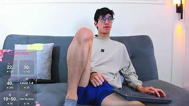 Cum hunters online show from 13, 5, 2026