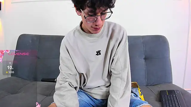 Cum hunters online show from 27, 5, 2026