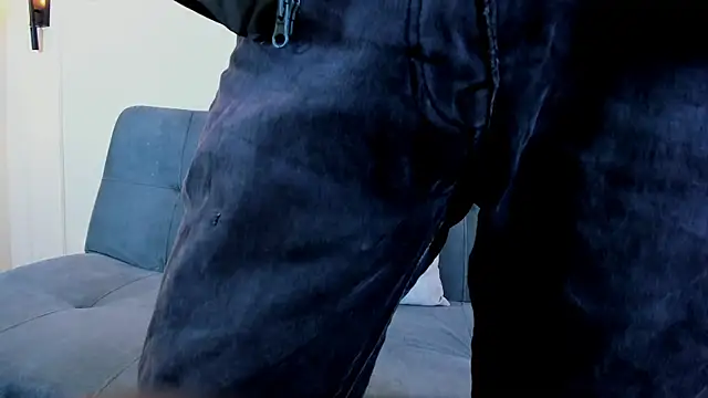 Cum hunters online show from 4, 6, 2026
