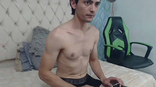 Uzcategui addams online show from 3, 2, 2025