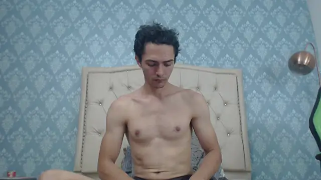 Uzcategui addams online show from 3, 2, 2025