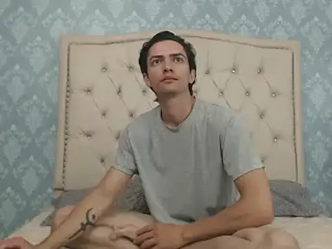 Uzcategui addams online show from 29, 1, 2025