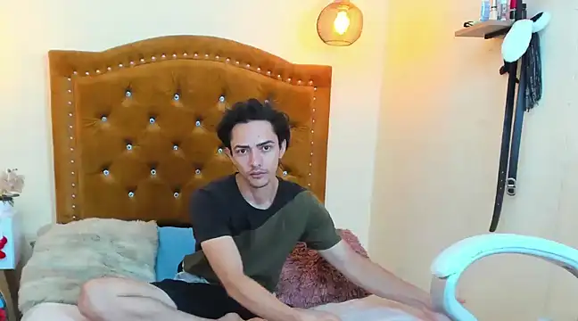 Uzcategui addams online show from 17, 1, 2025