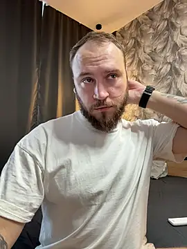 Snapshot of _XxX-XxX_ chatting on 25, 11, 2025 XxX-XxX online show from 25, 11, 2025