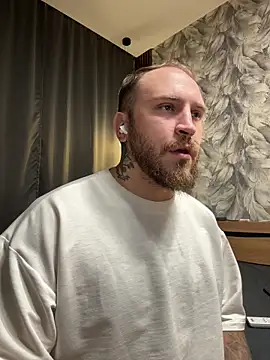 Snapshot of _XxX-XxX_ chatting on 17, 11, 2025 XxX-XxX online show from 17, 11, 2025