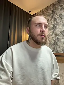 Snapshot of _XxX-XxX_ chatting on 12, 11, 2025 XxX-XxX online show from 12, 11, 2025